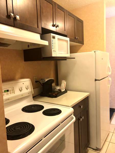  - Best Western Plus Suites Downtown Calgary