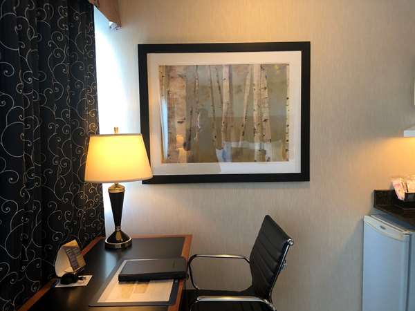  - Best Western Plus Suites Downtown Calgary