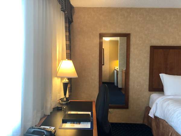  - Best Western Plus Suites Downtown Calgary