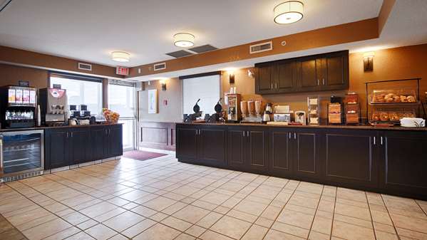 Restaurant - Best Western Strathmore Inn