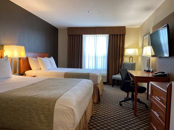  - Best Western Strathmore Inn