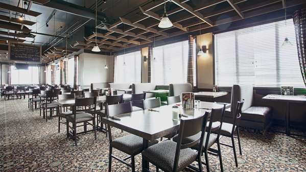 Restaurant - Best Western High Road Inn Edson