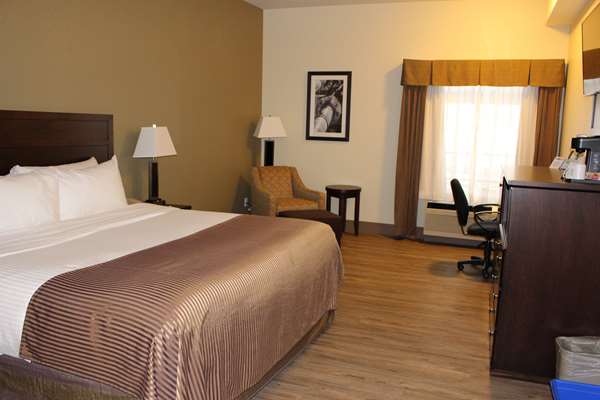 Suite - Best Western High Road Inn Edson