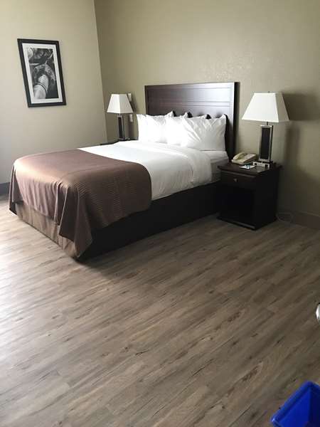  - Best Western High Road Inn Edson