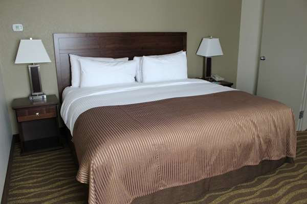 Suite - Best Western High Road Inn Edson