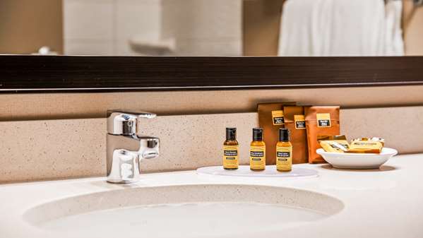  - Best Western Plus Calgary Centre Inn