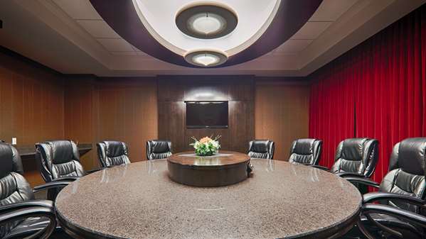  - Best Western Wayside Inn Wetaskiwin