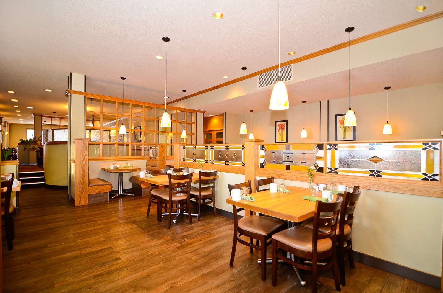 Best Western Wayside Inn Wetaskiwin, AB - See Discounts