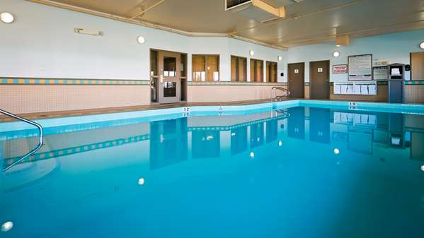 Pool - Best Western Grande Prairie Hotel & Suites