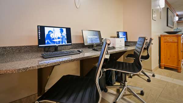 Conference Area - Best Western Grande Prairie Hotel & Suites