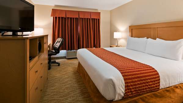  - Best Western Grande Prairie Hotel & Suites