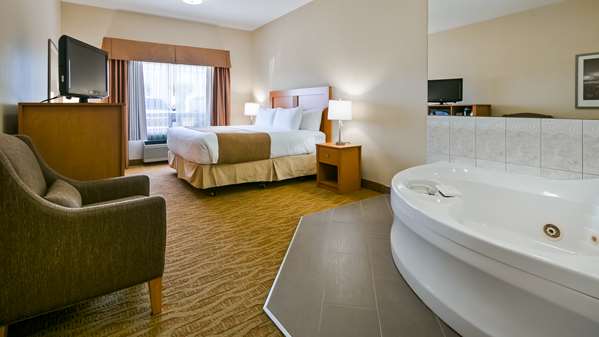  - Best Western Grande Prairie Hotel & Suites