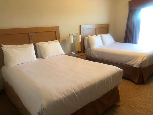  - Best Western Grande Prairie Hotel & Suites