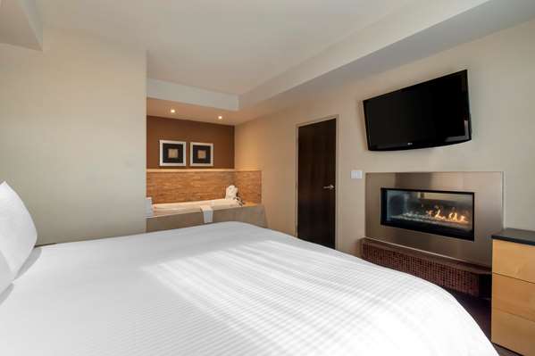  - Best Western Cold Lake Inn