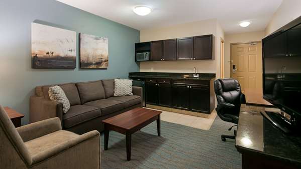  - Best Western Rocky Mountain House Inn