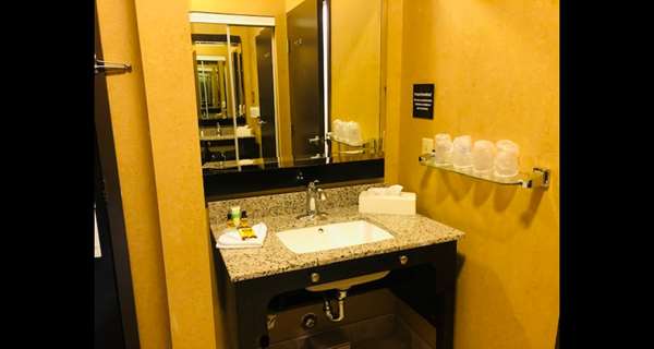  - Best Western Plus South Edmonton Inn & Suites
