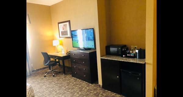  - Best Western Plus South Edmonton Inn & Suites