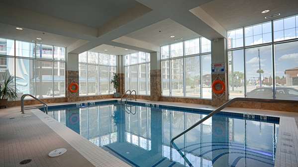 Pool - Best Western Plus Chateau Inn Sylvan Lake