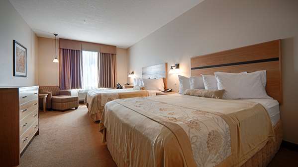  - Best Western Plus Chateau Inn Sylvan Lake