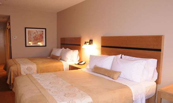  - Best Western Plus Chateau Inn Sylvan Lake
