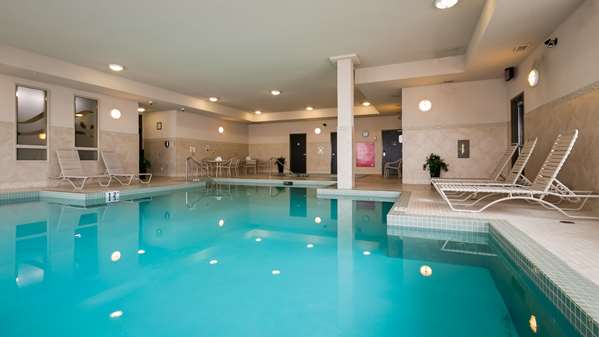 Pool - Best Western Plus Sherwood Park Inn & Suites