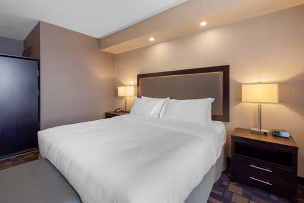  - Best Western Plus Fox Creek Hotel