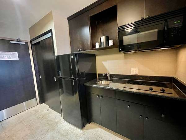 Suite - Best Western Plus Okotoks Inn