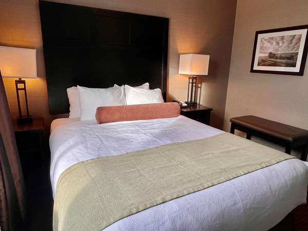 Suite - Best Western Plus Okotoks Inn