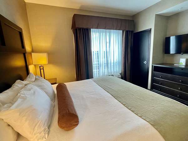 Suite - Best Western Plus Okotoks Inn