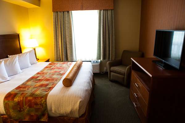  - Best Western Plus Service Inn Lethbridge