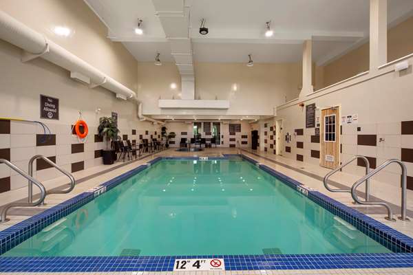 Pool - Best Western Plus Fort Saskatchewan Inn & Suites