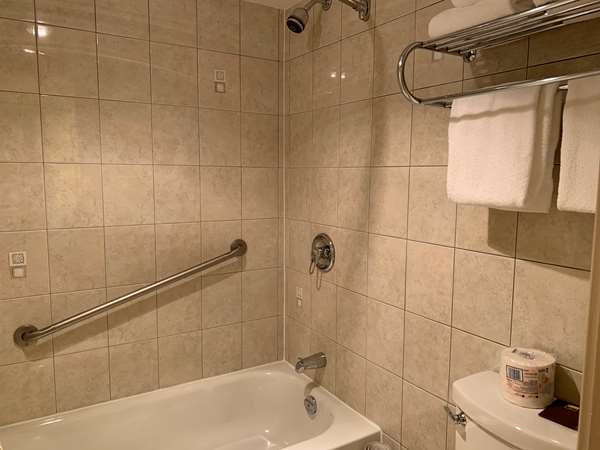  - Best Western Plus Burnaby Hotel