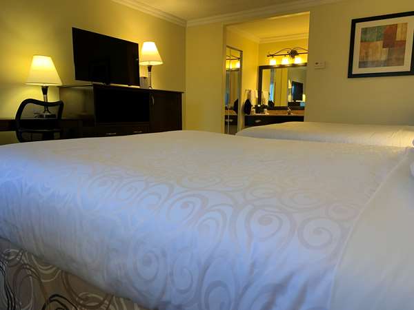  - Best Western Plus Burnaby Hotel