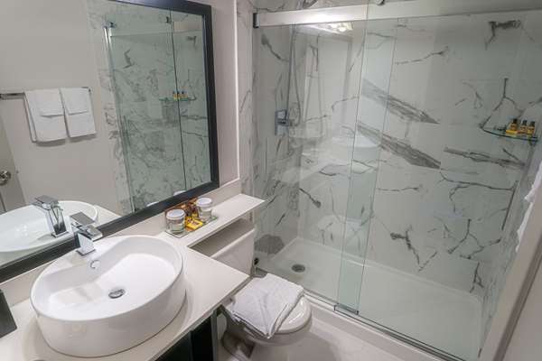  - Best Western Plus Sands Hotel Vancouver