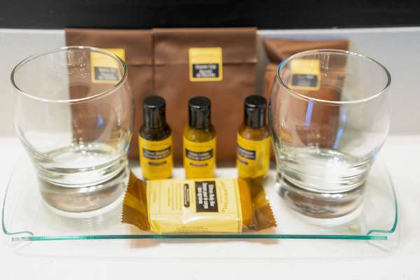  - Best Western Plus Sands Hotel Vancouver