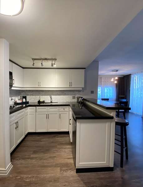 Suite - Best Western Plus Sands Hotel Vancouver