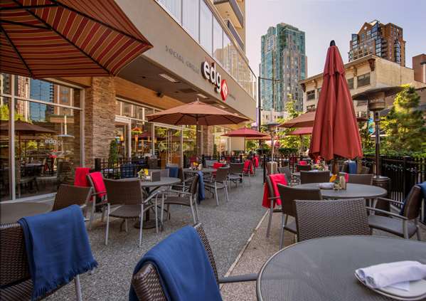 Restaurant - Best Western Premier Chateau Granville Hotel & Suites Centre Vancouver