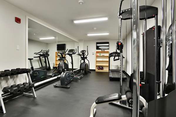 Fitness/ Exercise Room - Best Western Cowichan Valley Inn Duncan