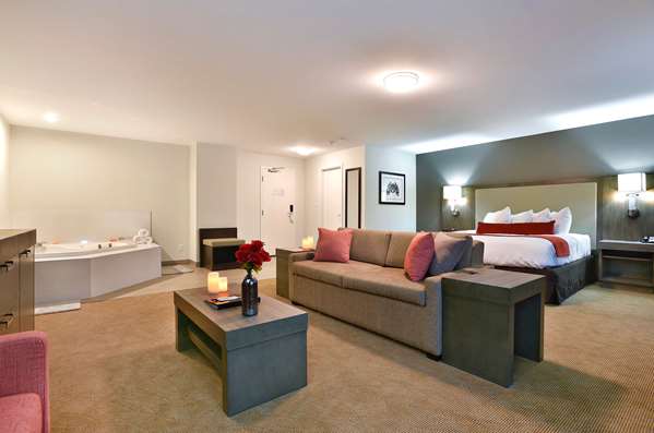Suite - Best Western Cowichan Valley Inn Duncan