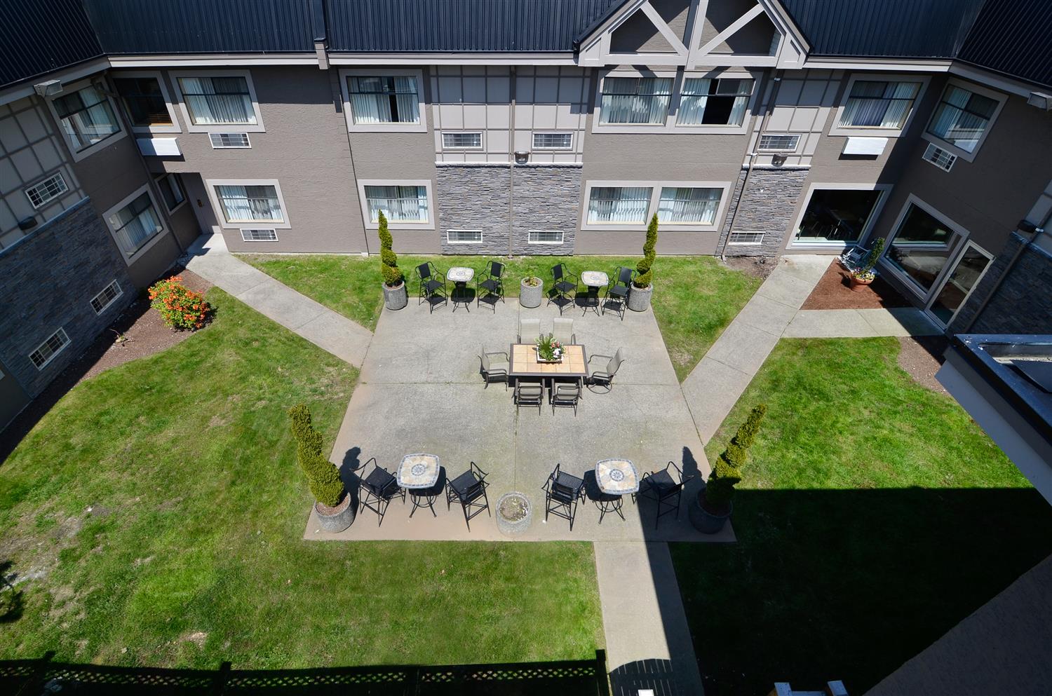 Best Western Plus Regency Inn Abbotsford, BC - See Discounts