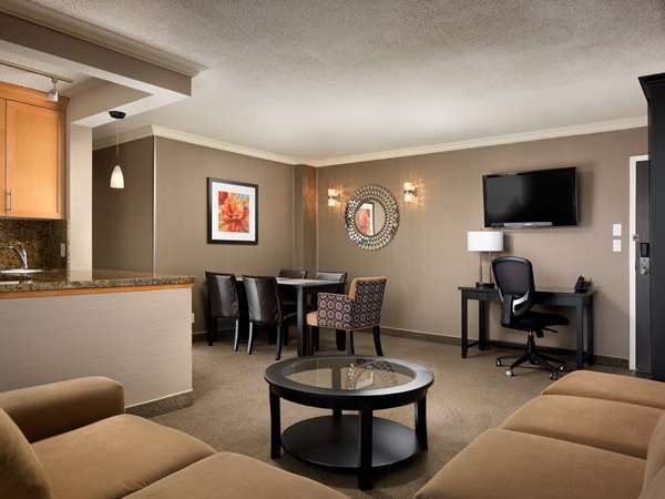 Suite - Best Western Plus Inner Harbour Hotel Victoria