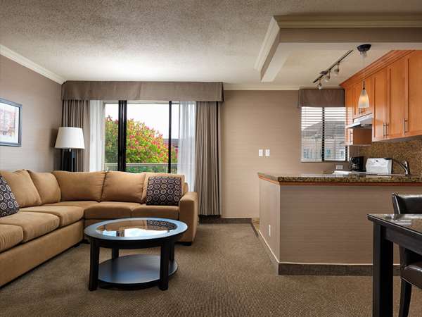 Suite - Best Western Plus Inner Harbour Hotel Victoria