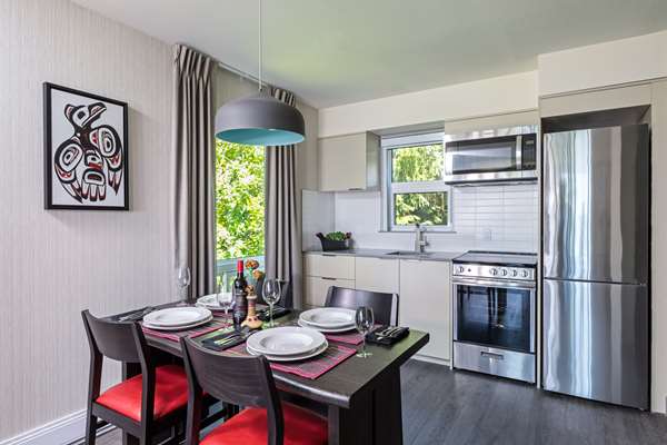 Suite - Best Western Plus Tin Wis Resort Tofino