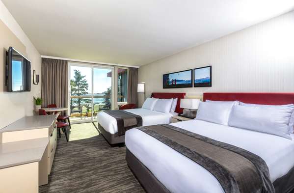  - Best Western Plus Tin Wis Resort Tofino