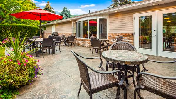  - Best Western Sicamous Inn