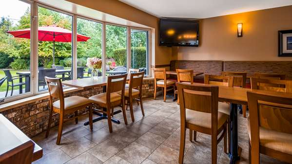 Restaurant - Best Western Sicamous Inn
