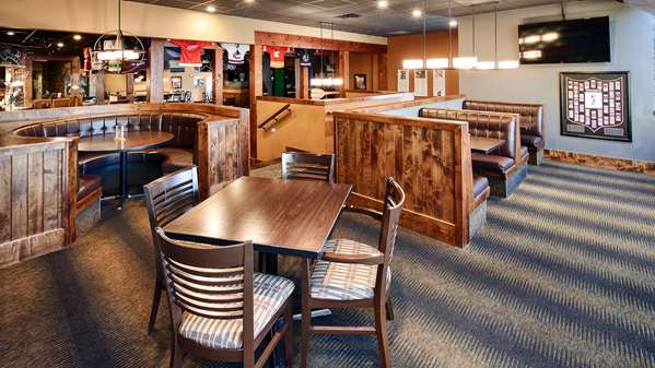 Bar - Best Western Westerly Hotel & Convention Ctr Courtenay