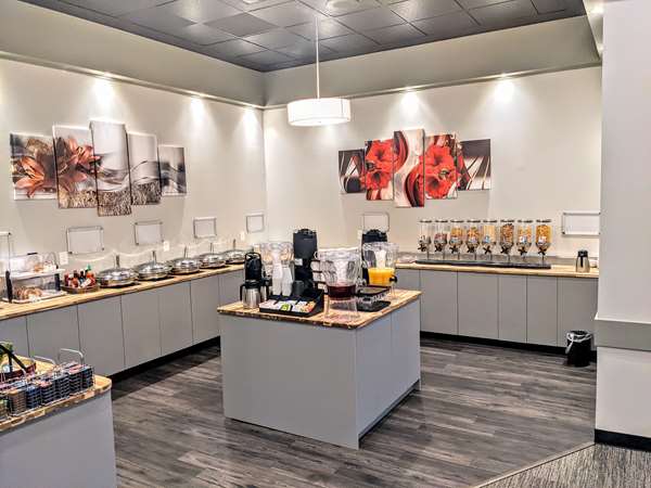 Amenities - Best Western Westerly Hotel & Convention Ctr Courtenay