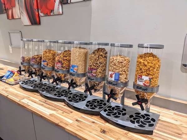 Amenities - Best Western Westerly Hotel & Convention Ctr Courtenay