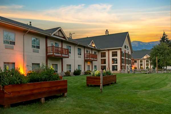 Exterior view - Best Western Plus Valemount Inn & Suites